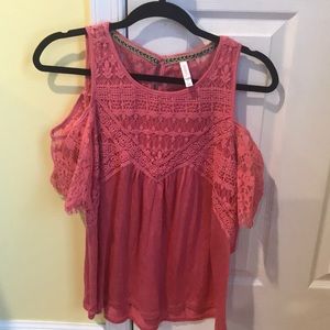 Xhilaration lace pink cold shoulder blouse! SMALL